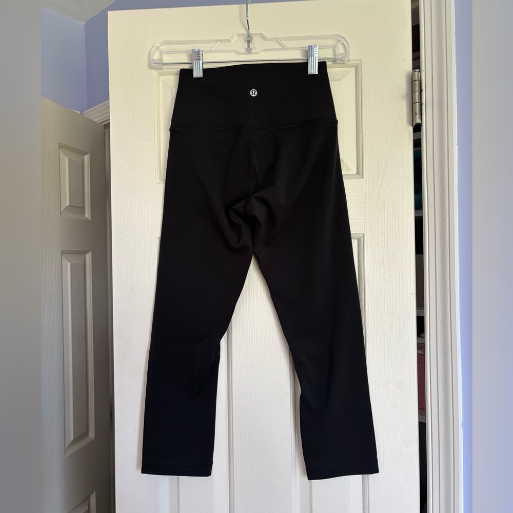 Lululemon cropped leggings 21” inseam